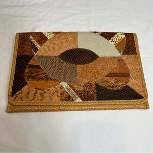 Vintage David Nehler Dame tan snake patchwork envelope clutch EUC